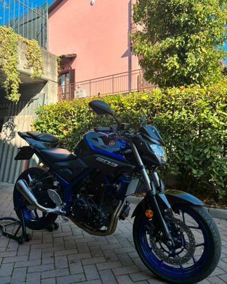 Yamaha MT-03 Icon Blue del 2019