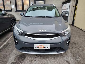 KIA Stonic 1.0 T-GDi 100 CV MHEV iMT Style PREZZ