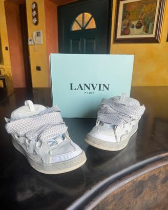 Lanvin Curb