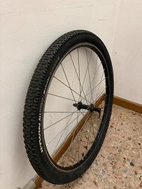Ruota Anteriore MTB Completa | B-Twin 27.5