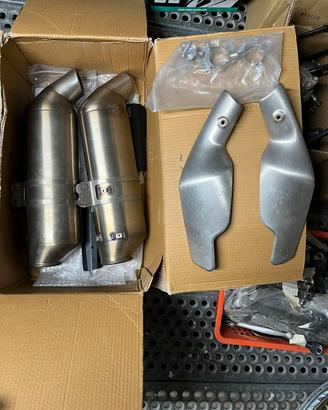 Marmitte Ktm smc690 originali con piccolo graffio 