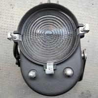 faretto palcoscenico anni 60con cavalletto