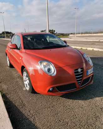 Alfa Romeo MiTo 1.4 105 CV M.air Distinctive 2011