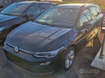 Volkswagen Golf 2.0 TDI DSG ACC DIGITAL LED