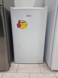 Congelatore akai a 3 cassetti nuovo con difetto es