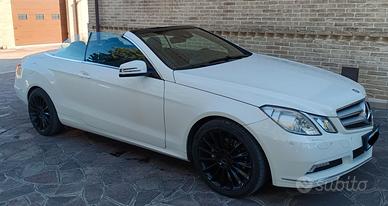 Mercedes classe E cabrio Manuale 