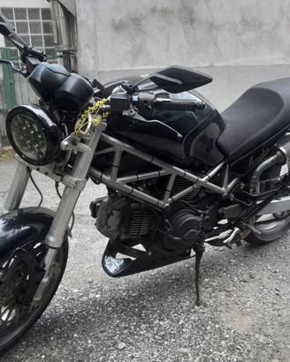 Ducati Monster 620 anno 2003