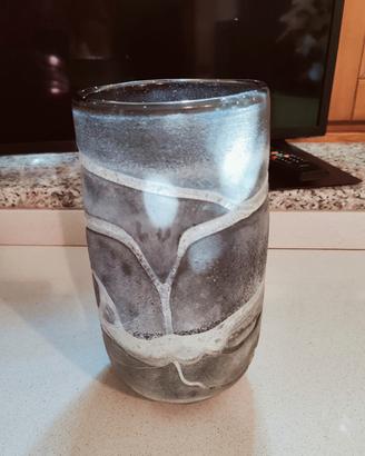 Vaso in vetro grigio 