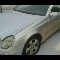Airbag kit e cerchi Mercedes E 270 02