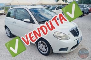 Lancia Ypsilon 1.4 Argento Ecochic GPL