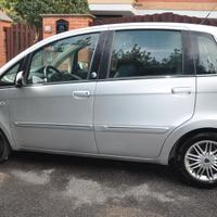 Lancia MUSA Argento Ecochic GPL