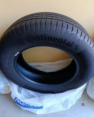 Gomme praticamente nuove