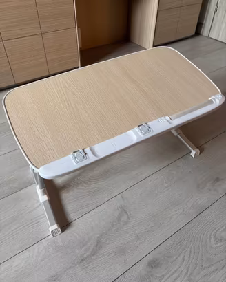 Tavolino pieghevole da letto per PC portatile