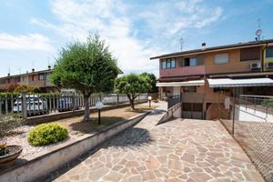 Villetta a schiera di 154 m² con 3 locali e box au