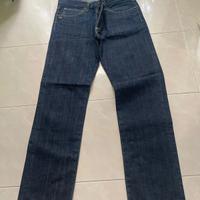 jeans scuro
