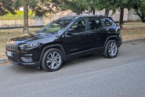Jeep Cherokee 2.2 194 cv