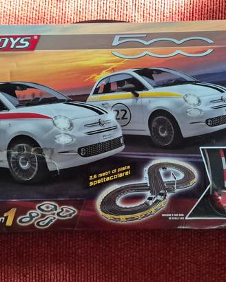 Pista elettrica Fiat 500 Reel Toys 1:43 – 2 auto –