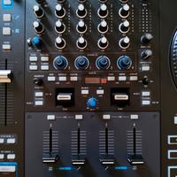 rane four consolle + case udg