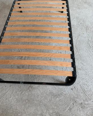 Rete letto una piazza e mezza in ottime condizion