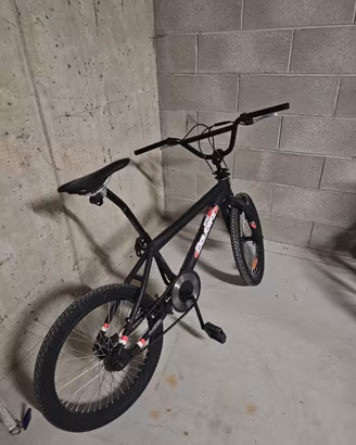 Bicicletta BMX Doublezz  20 Freestyle 