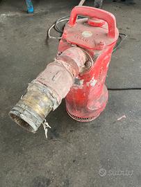 Pompa immersione 380 volt e uscita tubo 2 pollici