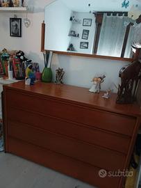Cassettone con specchio 