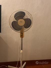 Ventilatore a piantana