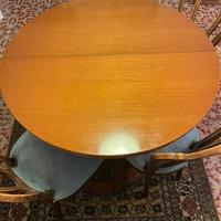 Tavolo rotondo allungabile