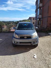 AUTO SUV