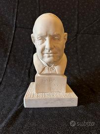 Busto statua polvere di marmo papa