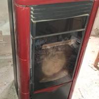 Stufa a Pellet La Nordica Extraflame - Modello Tos