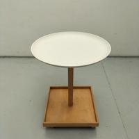 Tavolino IKEA BJORKO design Chris Martin (2000s)