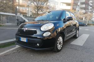Fiat 500 L JTD Pop Star 95 cv nera.