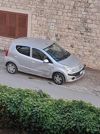 nissan  pixo