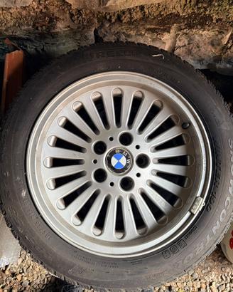 4 cerchi in lega BMW 16” con gomme invernali