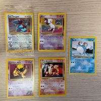 Set di carte Pokémon in ottime condizoni