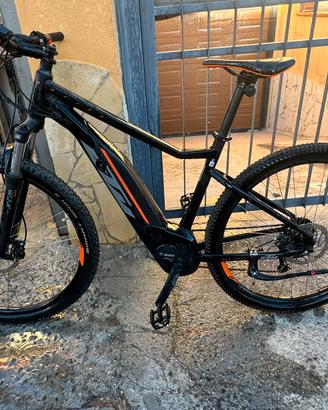 Mountain bike elettrica KTM Macina