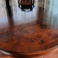  tavolo in noce con 6 sedie 