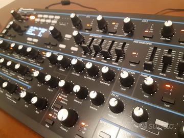 Novation Peak ibrido analogico