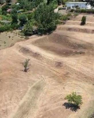 Terreno agricolo di 5.000 mq a Pozzuoli con pozzo