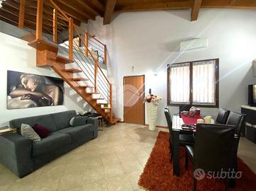 2 LOCALI A PALAZZOLO SULL'OGLIO