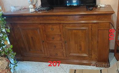 Credenza classica