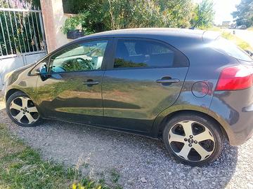 kia rio 1400 diesel