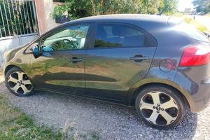kia rio 1400 diesel