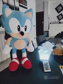 Sonic pupazzo e lampada