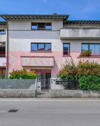 Attico / Mansarda di 157 m² con 4 locali e box aut