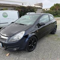 Opel Corsa Sport 1.2 benzina - Neopatentati