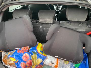 2 rialzatori per auto