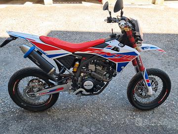 MOTARD