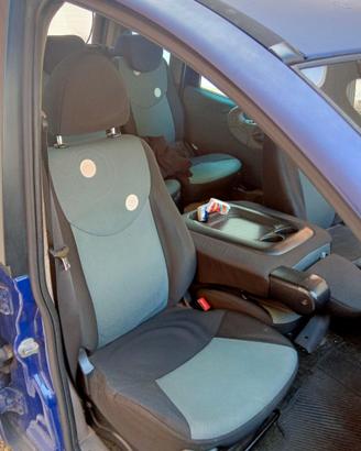 Sedili multipla tutti e sei